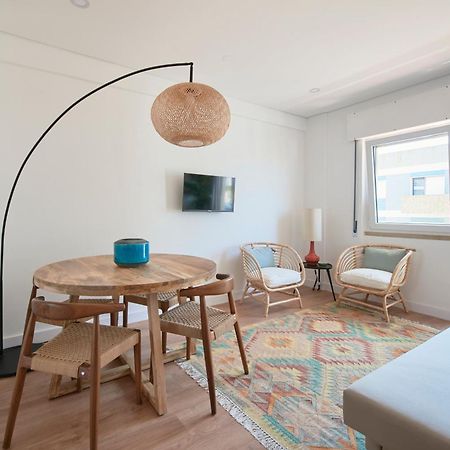 Sunset Bay View, Renovated Apt, By Timecooler Сетубал Екстериор снимка