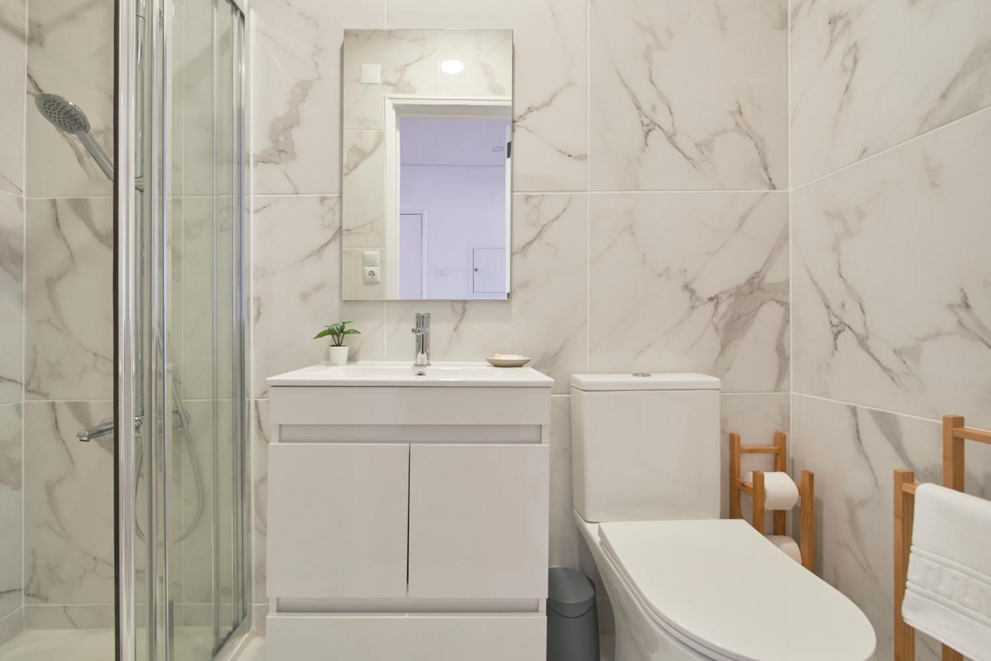 Sunset Bay View, Renovated Apt, By Timecooler Сетубал Екстериор снимка
