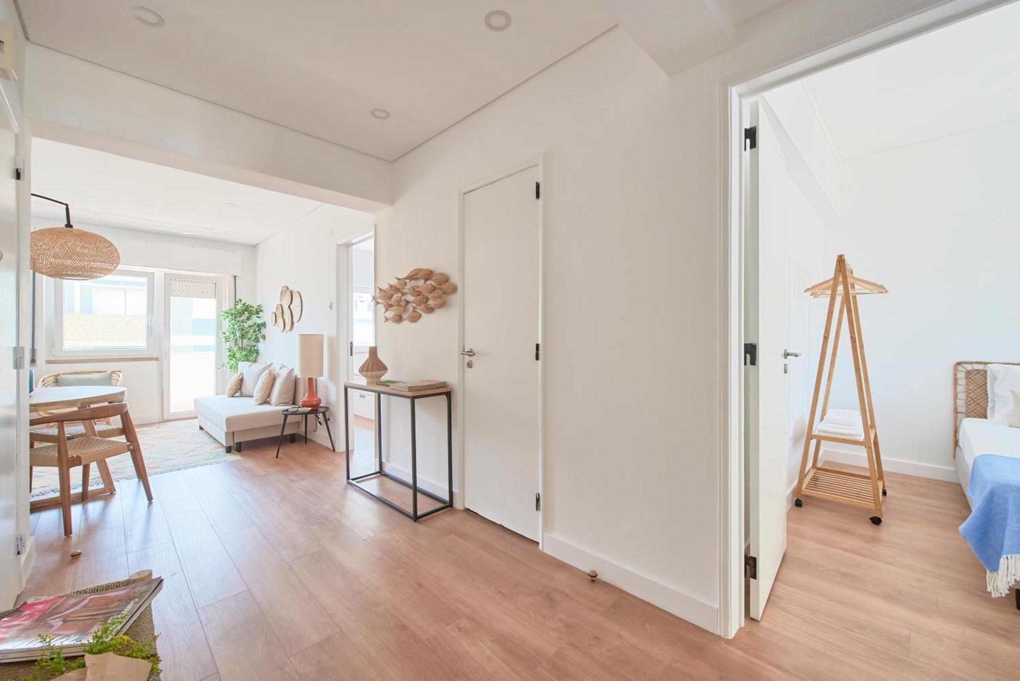 Sunset Bay View, Renovated Apt, By Timecooler Сетубал Екстериор снимка