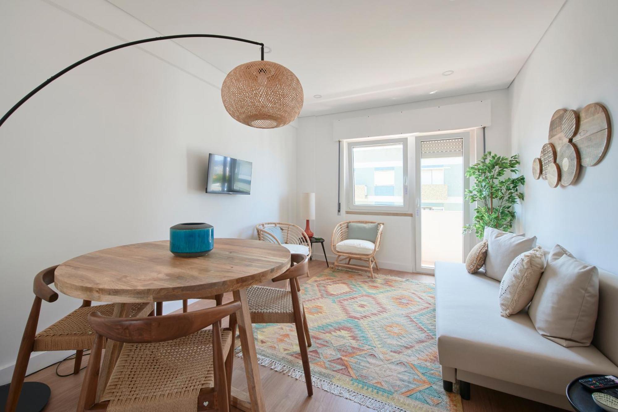 Sunset Bay View, Renovated Apt, By Timecooler Сетубал Екстериор снимка